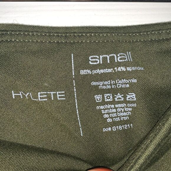 Hylete Nimbus Cropped Leggings - Picture 5 of 5